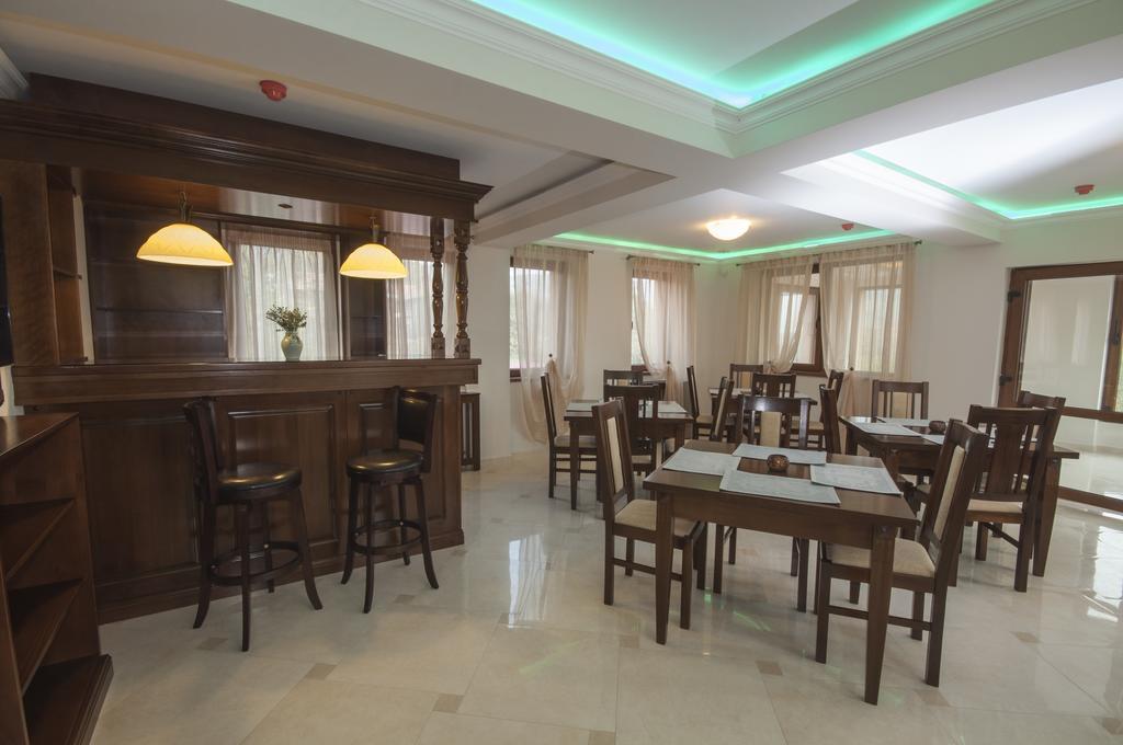 Pensiunea Muntele Verde Slănic Exterior foto